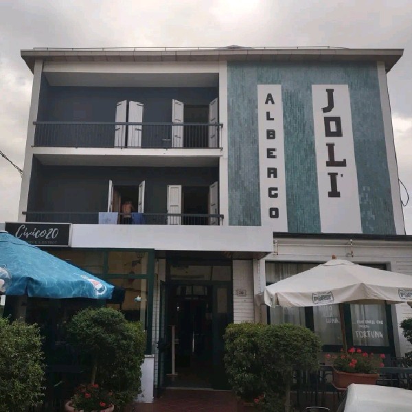 Hotel Joli 5 (1)